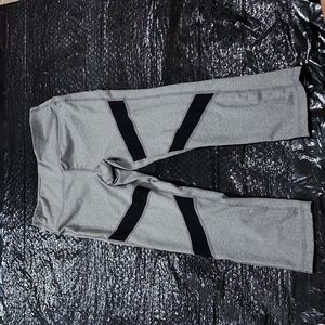 Reebok Capri Leggings Pants Size XS